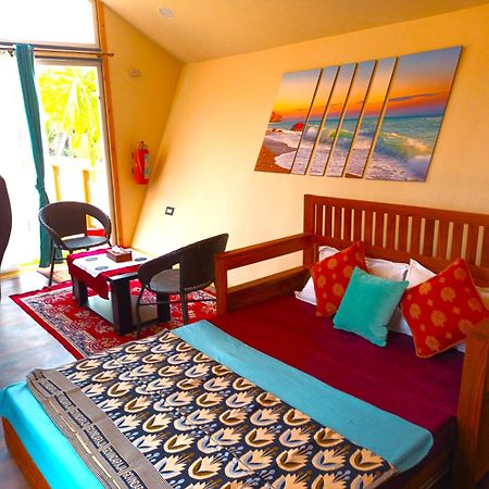 Chan Beach Resort Bahur Екстер'єр фото