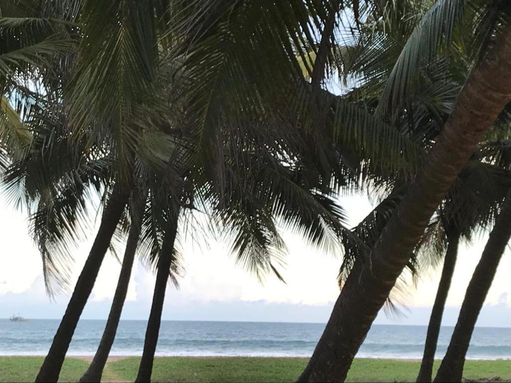Chan Beach Resort Bahur Екстер'єр фото