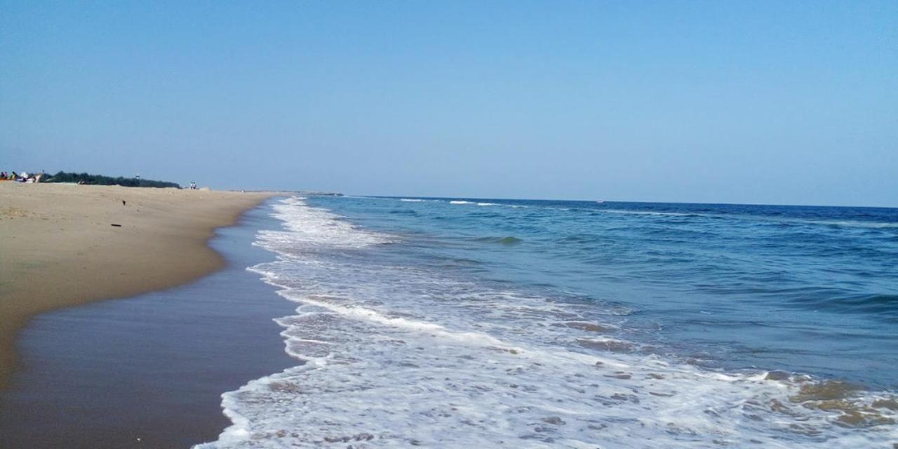 Chan Beach Resort Bahur Екстер'єр фото